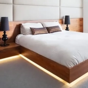 Flexible LED-Streifen unter dem Bett