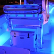 Світлодіодні стрічки в освітленні човнів