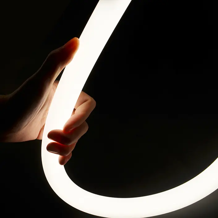 Luce LED Neon Flex R25 rotonda a 360° in silicone - Essenled