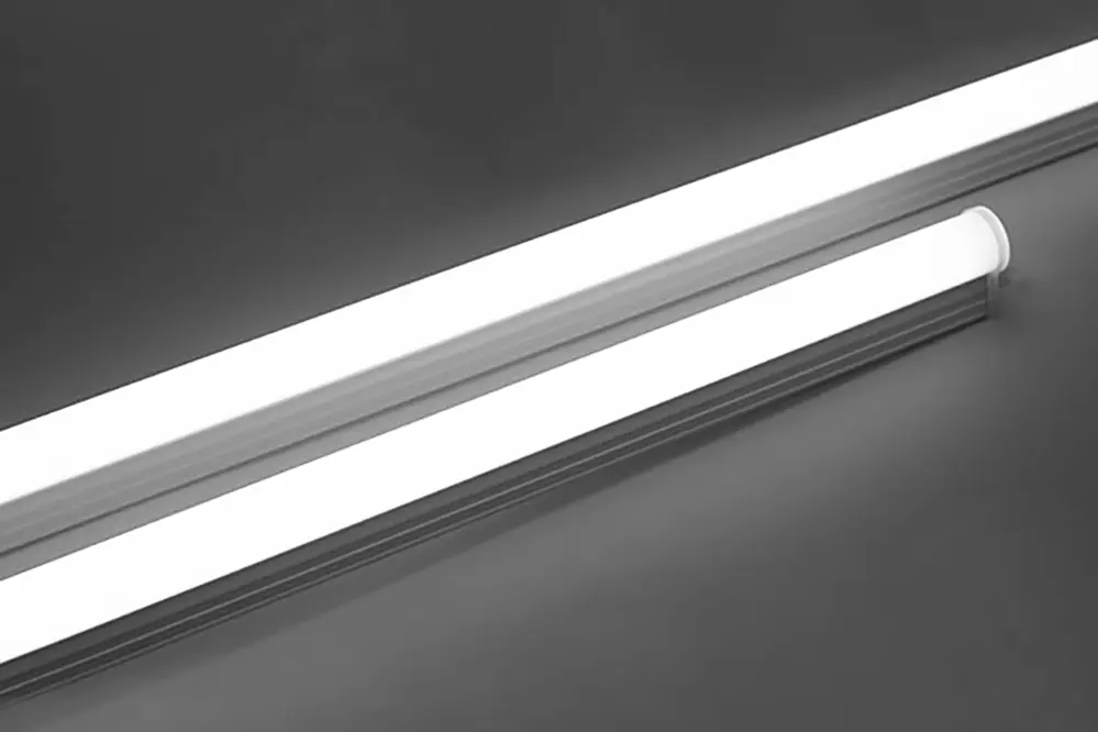 T5 LED Tubes Or Strip Lights? Find Your Ideal Lighting