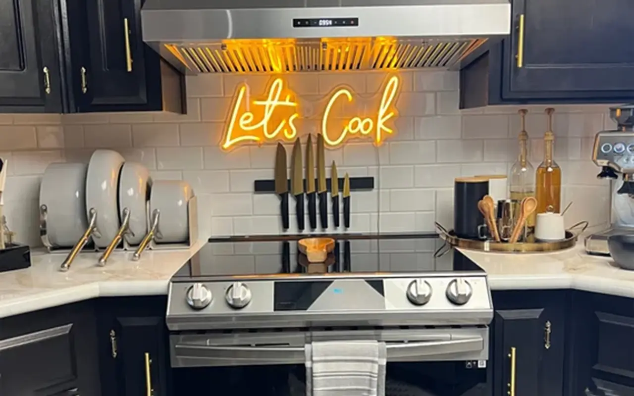 Kitchen Neon Sign Ideas2