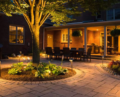 Verwandeln Sie Ihren Garten mit 35 brillanten Ideen für die Außenbeleuchtung