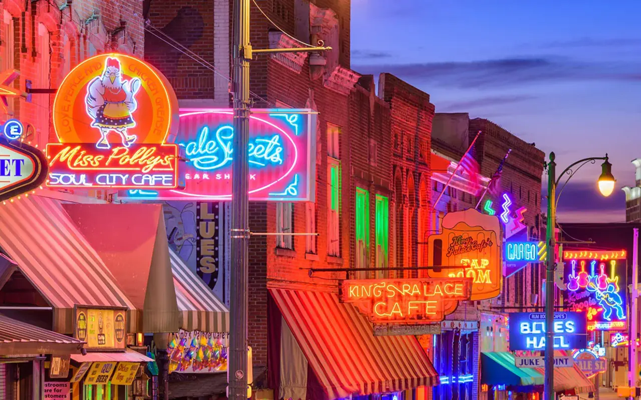 LED Vs. Neon Signs: Which One Shines Brighter? | 2024